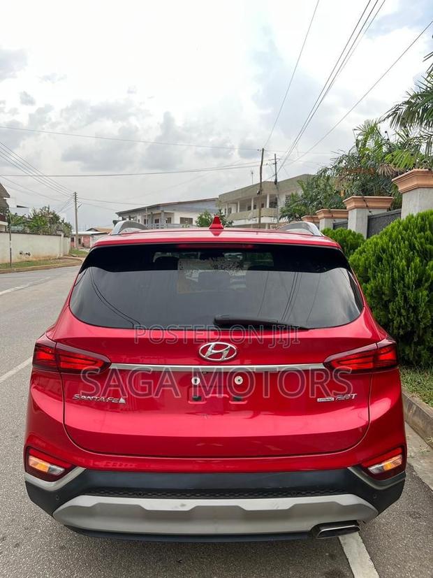 Hyundai Santa Fe 2020 Red