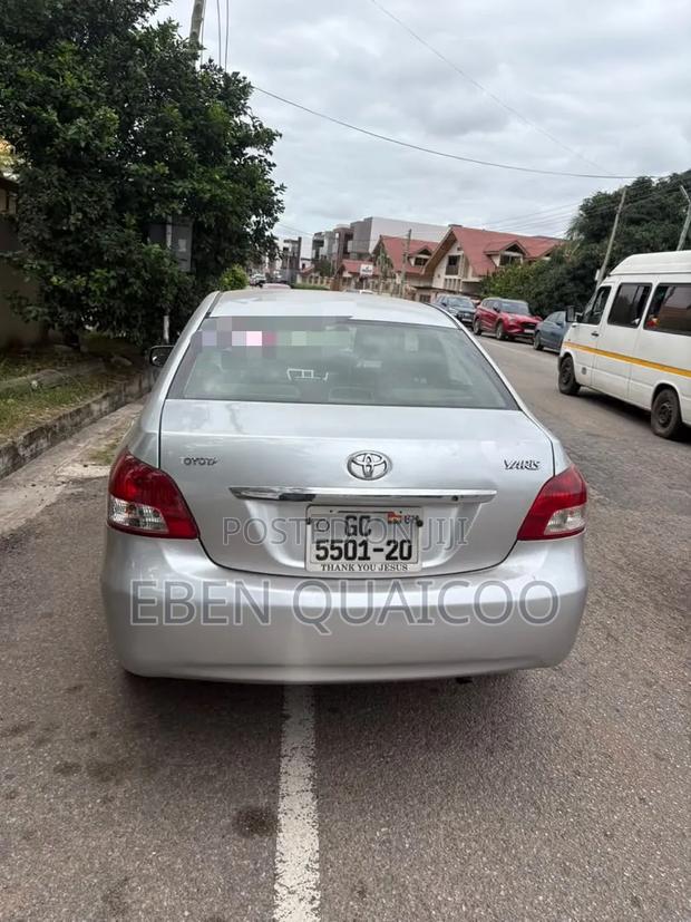 Toyota Yaris 2009 Silver
