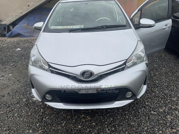 Toyota Vitz 1.3 AWD 3dr 2015 Silver