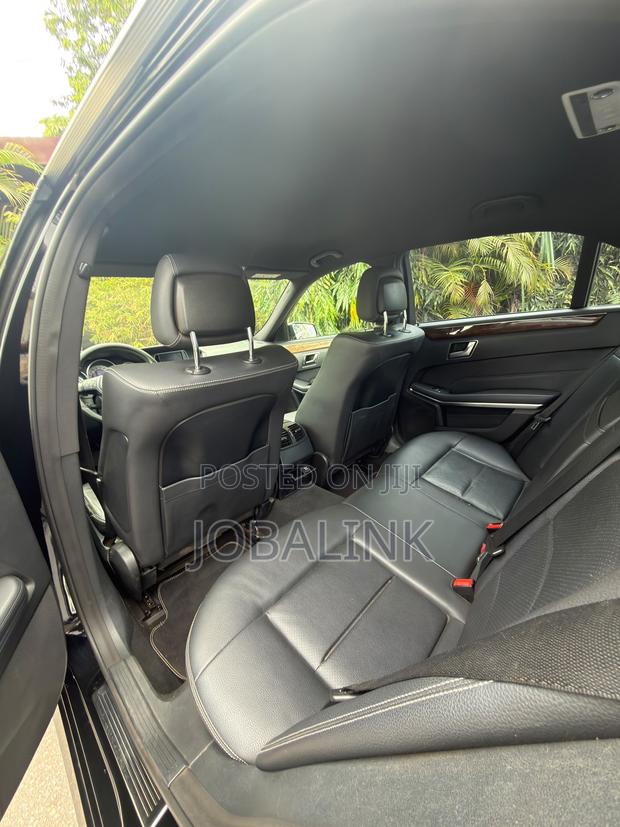 Mercedes-Benz E220 2016 Black