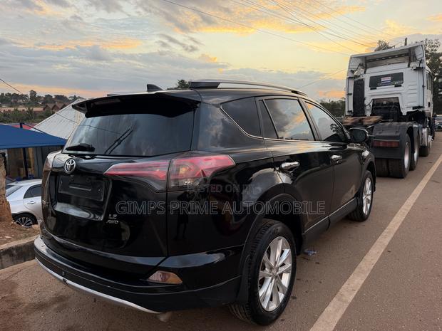 Toyota RAV4 2017 Black