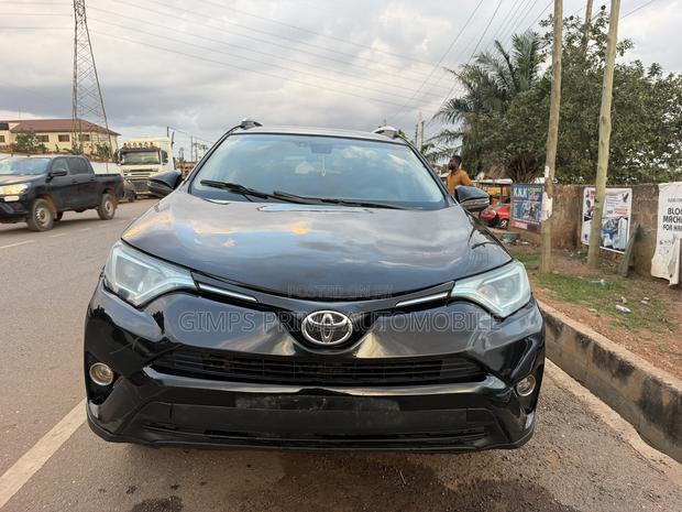 Toyota RAV4 2017 Black