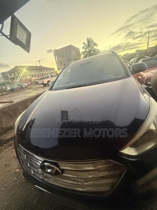 Hyundai Santa Fe 2016 Black