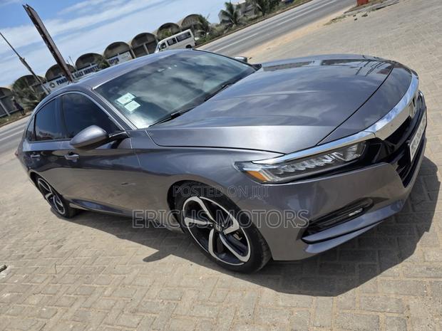 Honda Accord Sport (2.0L 4cyl Turbo 10A) 2019 Black