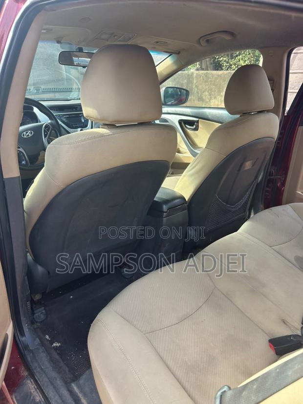 Hyundai Elantra 2013 Red