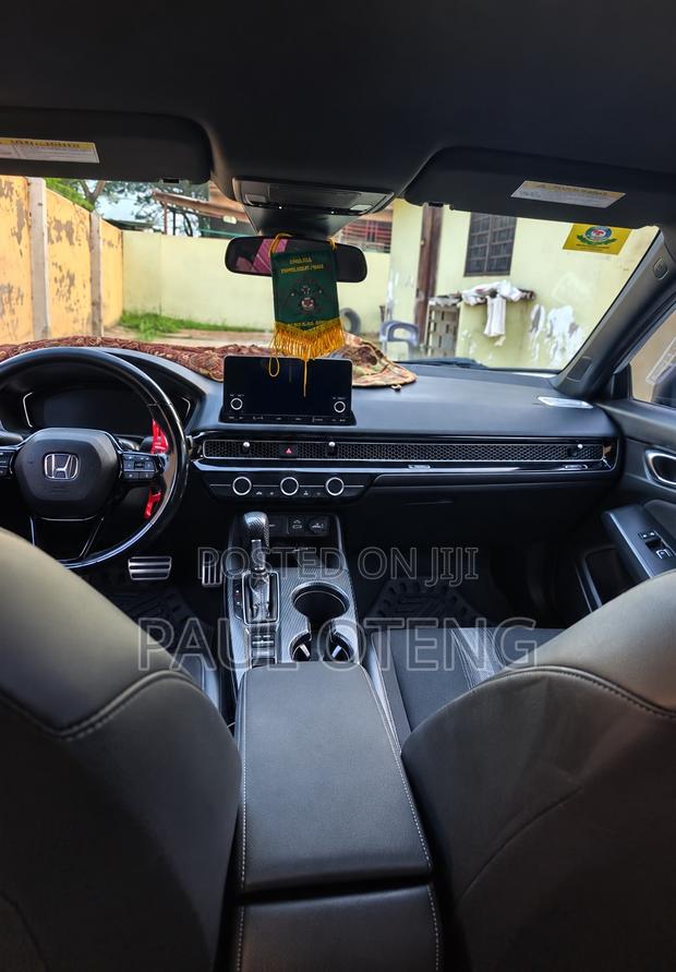 Honda Civic Sport 2022 White