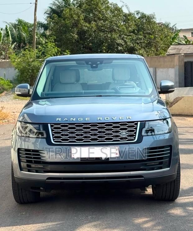 Land Rover Range Rover Vogue 2021 Gray