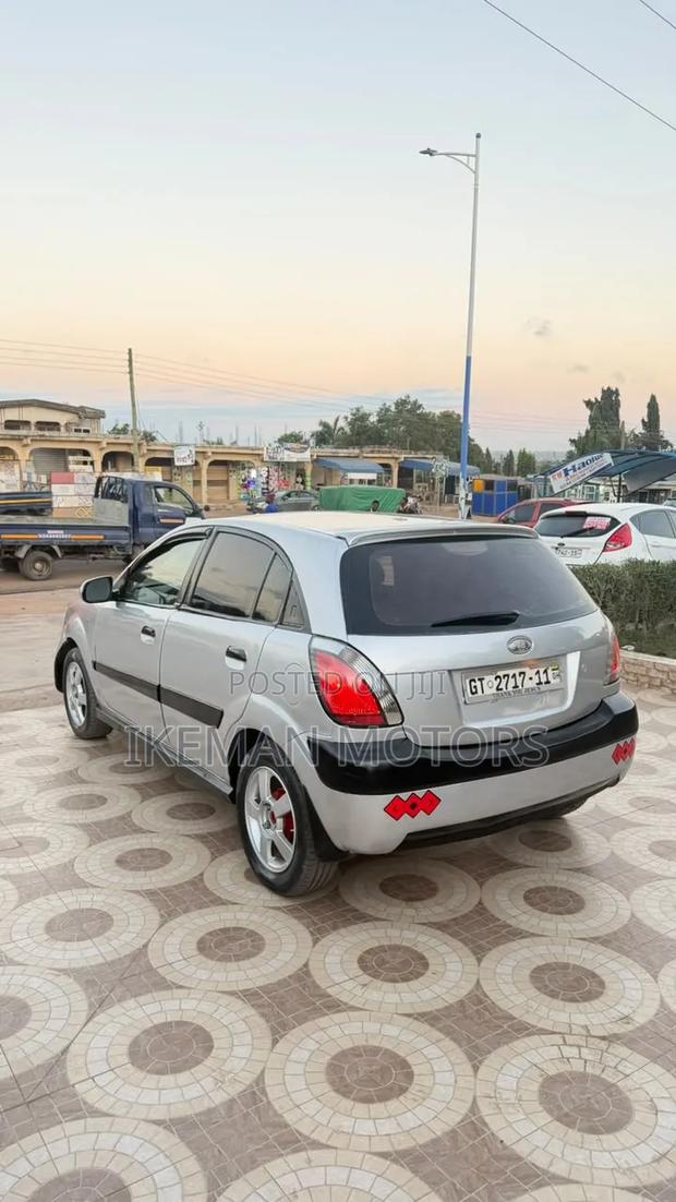 Kia Rio 1.5 LS 2009 Silver