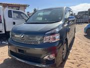 Toyota Voxy V 2WD 8-Seater 2013 for sale