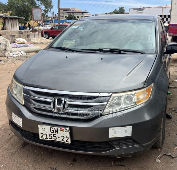 Honda Odyssey EX-L Passenger Van (3.5L 6cyl 6A) 2016 Silver