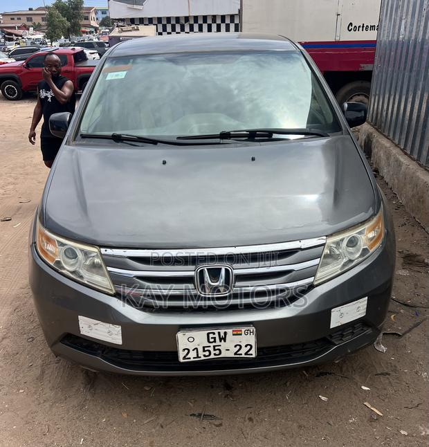 Honda Odyssey EX-L Passenger Van (3.5L 6cyl 6A) 2016 Silver