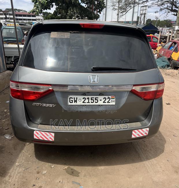 Honda Odyssey EX-L Passenger Van (3.5L 6cyl 6A) 2016 Silver