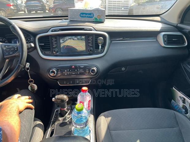 Kia Sorento 2.4L LX FWD 2017 Red