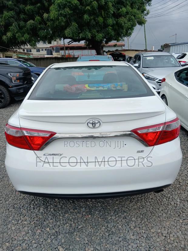 Toyota Camry 2016 White