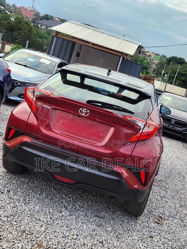 Toyota C-HR LE FWD 2019 Red