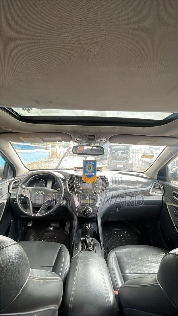 Hyundai Santa Fe 2017 Black