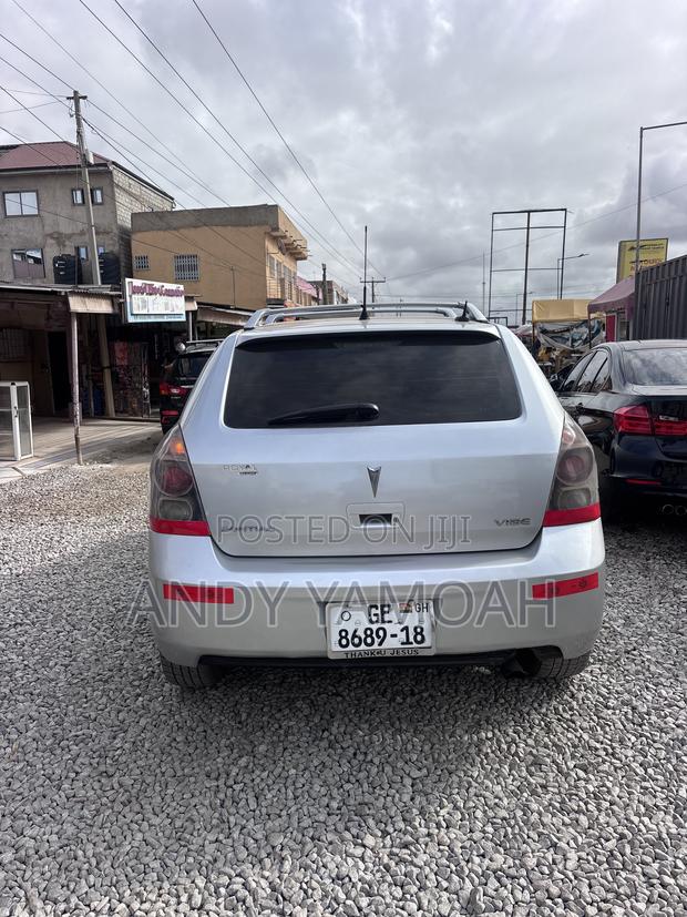 Pontiac Vibe 2010 Silver