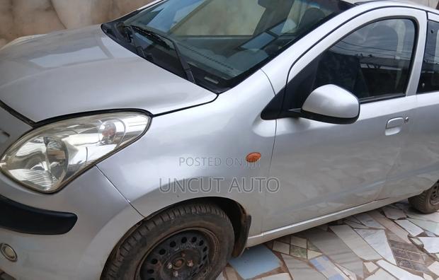 Nissan Pixo 1.0 FWD 2011 Gray