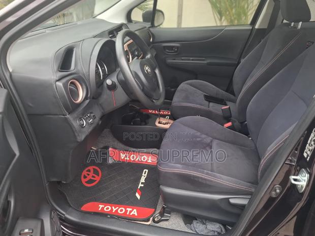 Toyota Vitz 2014 Purple