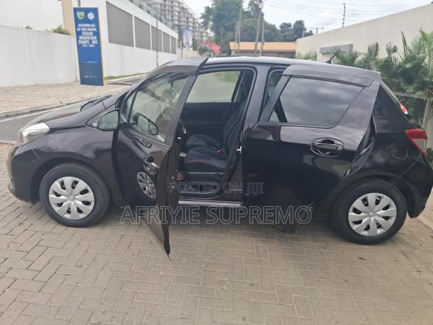 Toyota Vitz 2014 Purple