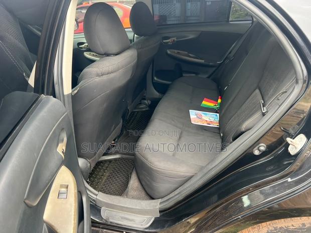 Toyota Corolla 2013 Black