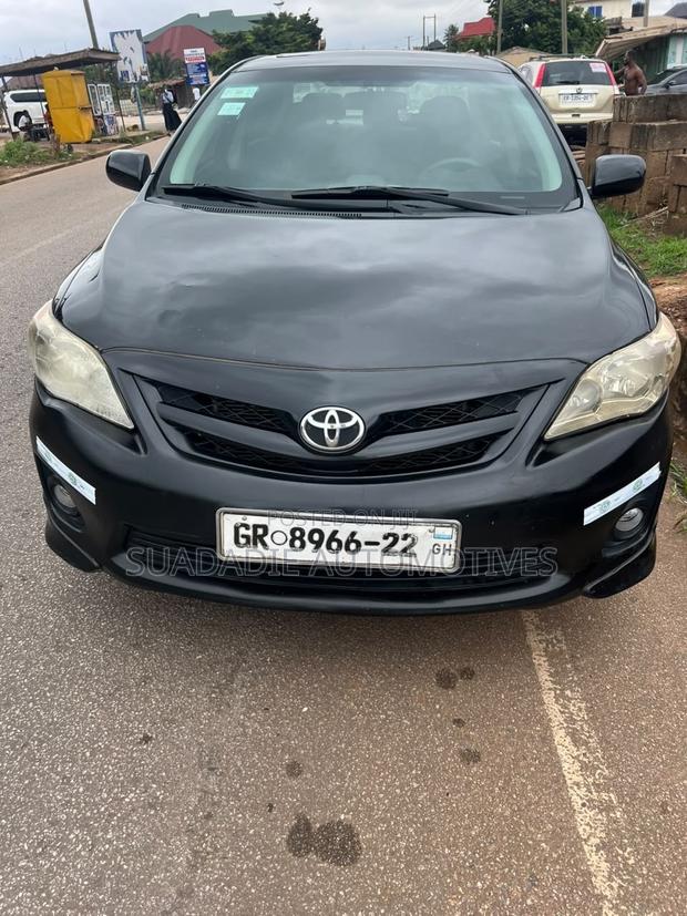 Toyota Corolla 2013 Black