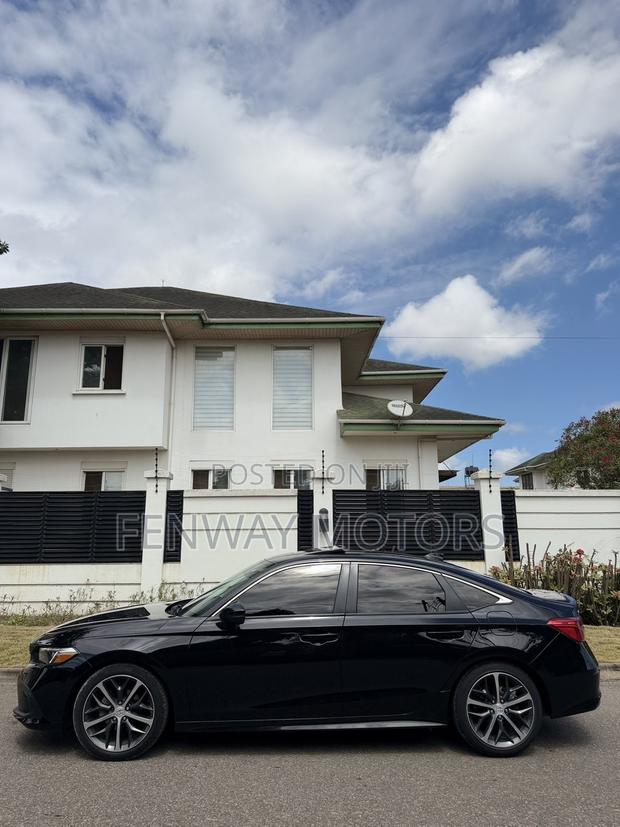 Honda Civic Touring CVT 2024 Black