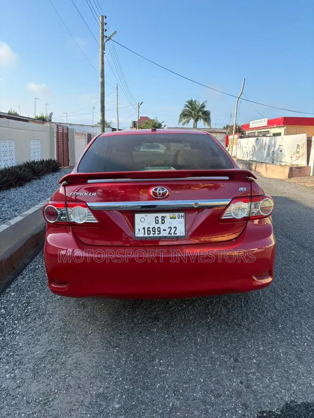 Toyota Corolla 2013 Red