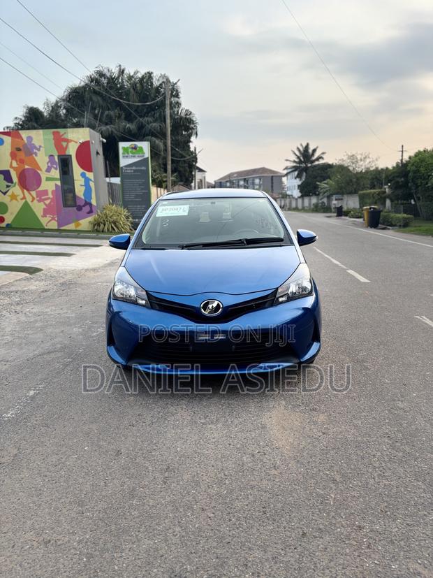 Toyota Vitz 1.3 AWD 3dr 2015 Blue
