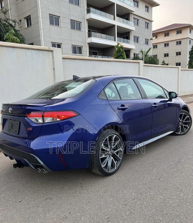 Toyota Corolla SE 2022 Blue