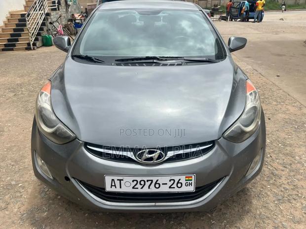 Hyundai Elantra 2013 Gray
