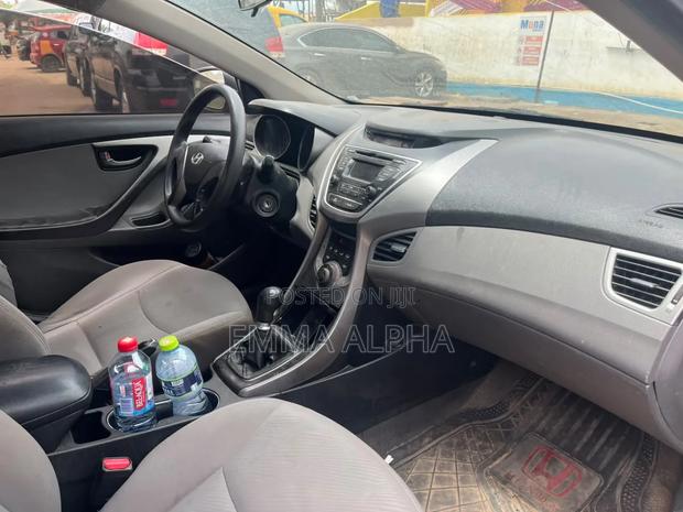 Hyundai Elantra 2013 Gray
