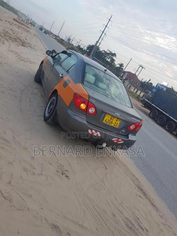 Toyota Corolla 2008 Gray