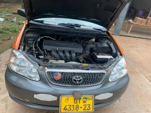 Toyota Corolla 2008 Gray