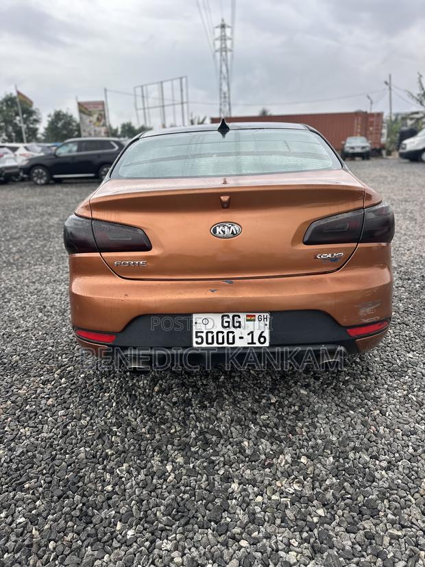 Kia Forte EX Sedan 2015 Orange