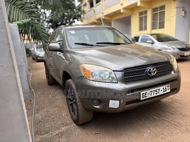Toyota RAV4 2.5 4x4 2011 Gray