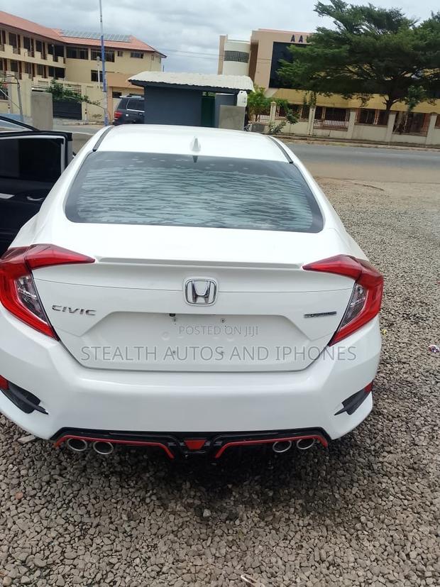 Honda Civic 2017 White