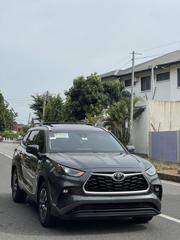 Toyota Highlander XLE 2022 Gray for sale