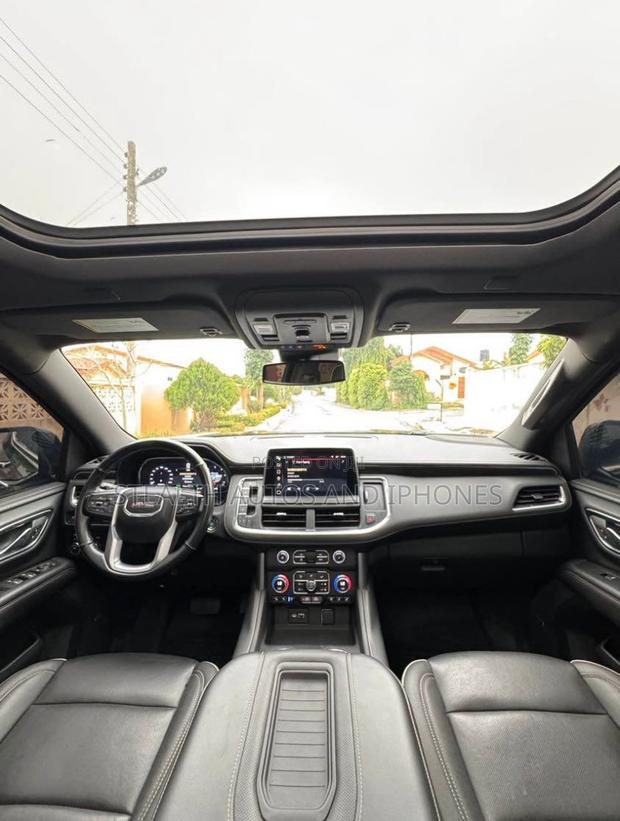 GMC Yukon Denali 4WD 2023 Black
