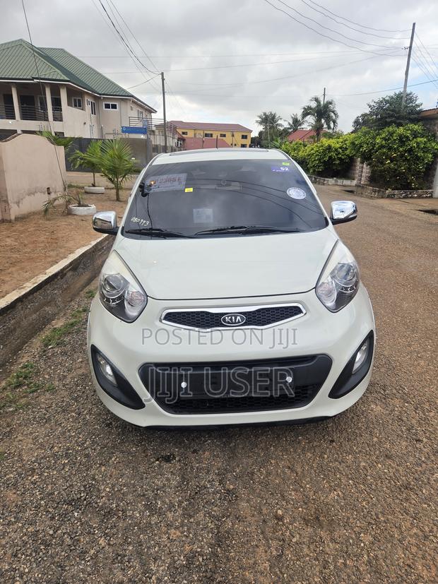 Kia Morning 2012 Off white