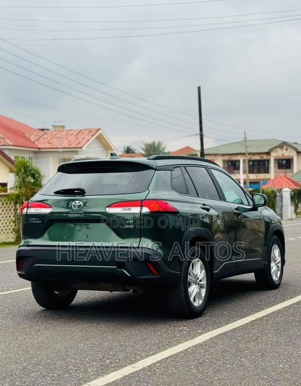 Toyota Corolla Cross 2024 Green