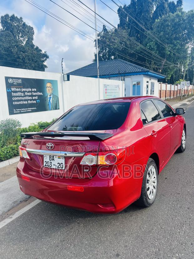 Toyota Corolla 2013 Red