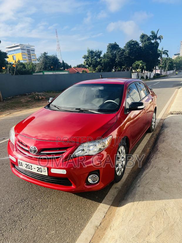 Toyota Corolla 2013 Red
