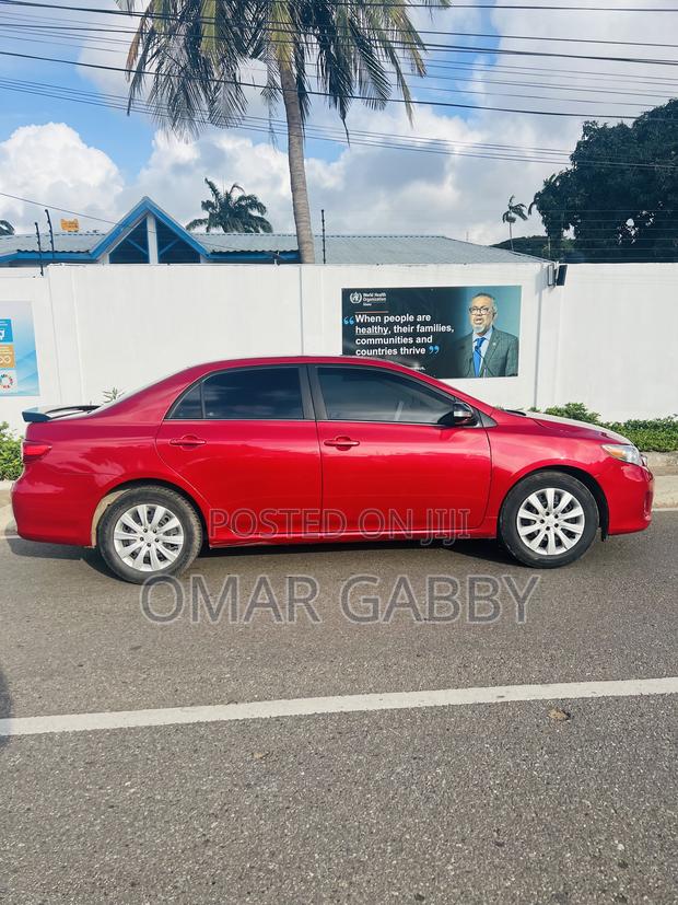 Toyota Corolla 2013 Red