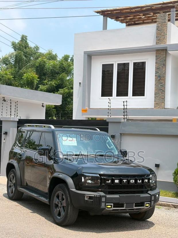 Jetour T2 2.0 Petrol AWD 2024 Black