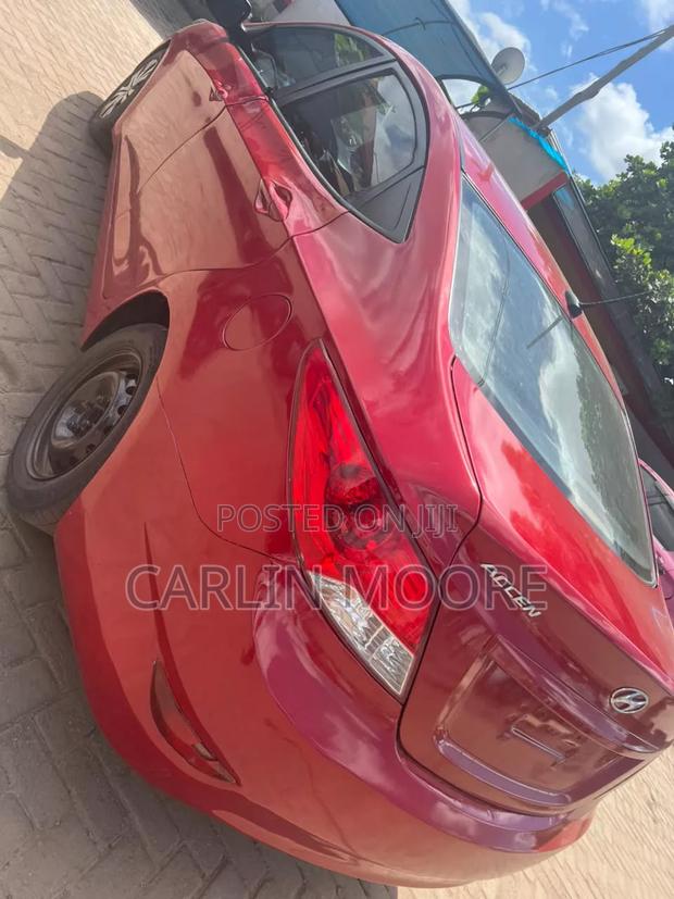 Hyundai Accent 2014 Red
