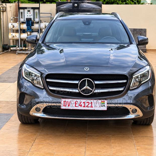 Mercedes-Benz GLA 250 2016 Black