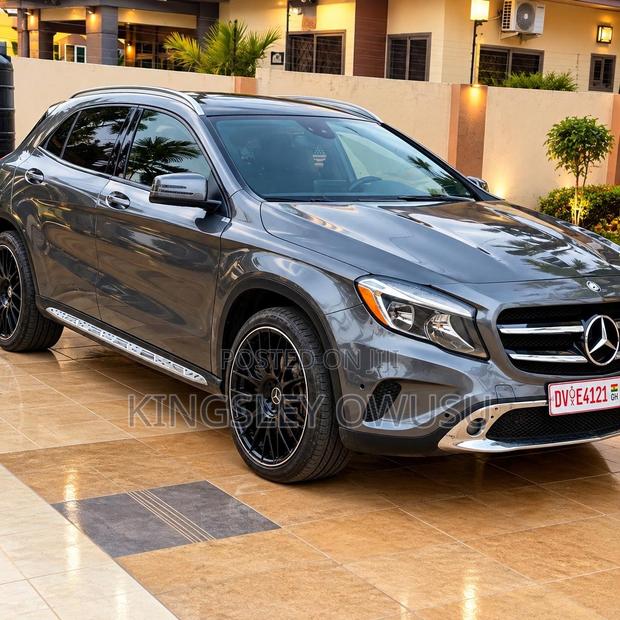 Mercedes-Benz GLA 250 2016 Black