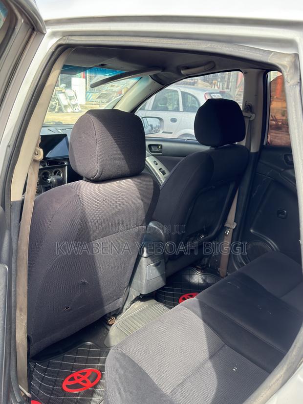 Pontiac Vibe 1.8L 2009 Gray