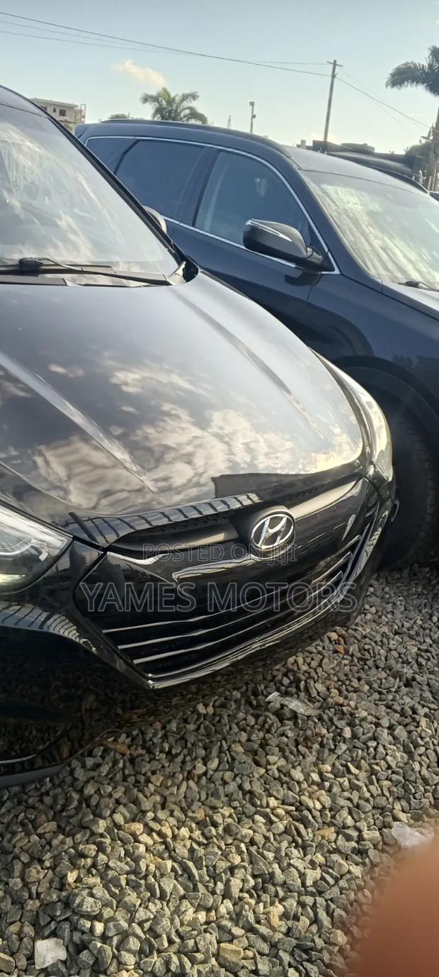 Hyundai Tucson 2015 Black
